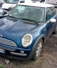Mini Cooper 1.6 benz Mini Cooper 1.6 benz