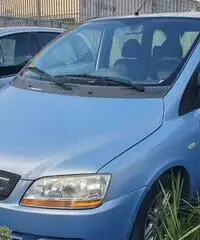 FIAT Multipla 1.6 16V Natural Power Active FIAT Multipla 1.6 16V Natural Power Active