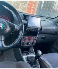 Alfa romeo 147 1.6 Gpl Alfa romeo 147 1.6 Gpl