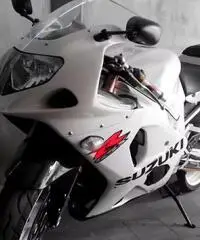Suzuki GSX R 1000 - 2002 Suzuki GSX R 1000 - 2002