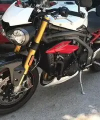 Triumph Speed Triple 1050 RS Triumph Speed Triple 1050 RS