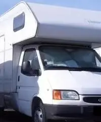 Camper usato mansardato Rimor europeo 77 Camper usato mansardato Rimor europeo 77