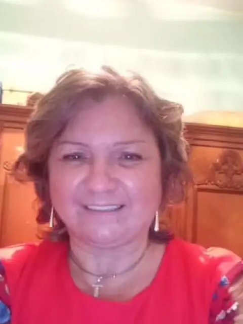 Baby Sitter con cu tot ev Alloggio a Rima Baby Sitter con cu tot ev Alloggio a Rima