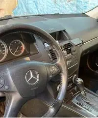 Mercedes 220 sw Diesel Mercedes 220 sw Diesel