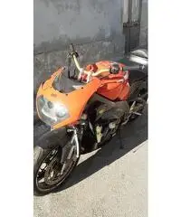 Aprilia tuono incidentata