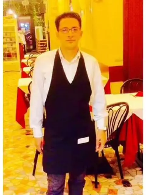 Cameriere, barista Cameriere, barista