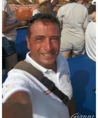 Lui cerca Lei Lui cerca Lei