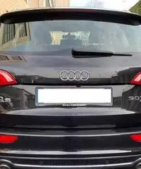 AUDI Q5 3.0 Tdi Quattro S-Line AUDI Q5 3.0 Tdi Quattro S-Line