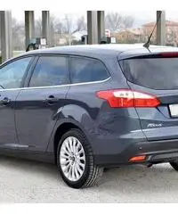 Ford focus titanium