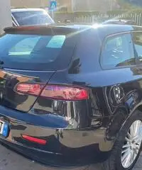 Alfa Romeo 159 2.0 JtdM 170cv NAVIGATORE EURO5 Alfa Romeo 159 2.0 JtdM 170cv NAVIGATORE EURO5