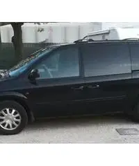 Gran voyager manuale turbo diesel cc2500 posti 7 Gran voyager manuale turbo diesel cc2500 posti 7