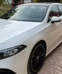 MERCEDES Classe A 200 Premium AMG MANUALE MERCEDES Classe A 200 Premium AMG MANUALE