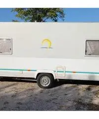 Roulotte da revisionare contatto solo privatamente Roulotte da revisionare contatto solo privatamente