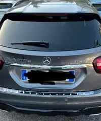 GLA 200 d 4 matic GLA 200 d 4 matic