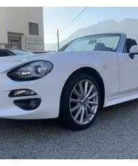 FIAT - 124 Spider - 1.4 MultiAir Lusso FIAT - 124 Spider - 1.4 MultiAir Lusso