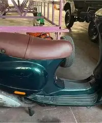 Piaggio Vespa 150 LX