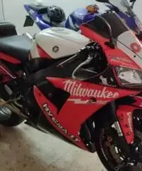 Yamaha R1 2003