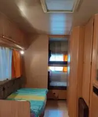 Roulotte ADRIA con veranda Roulotte ADRIA con veranda