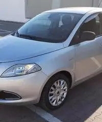 LANCIA Y 1.3 MJT 75 CV S&S GOLD LANCIA Y 1.3 MJT 75 CV S&S GOLD