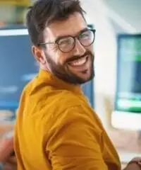 Programmatore - Web Marketing Programmatore - Web Marketing