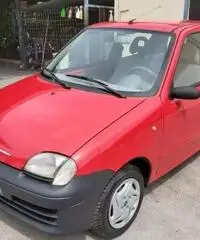 FIAT 600 cl 1.1 con IDROGUIDA FIAT 600 cl 1.1 con IDROGUIDA