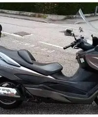 Suzuki AN Burgman 400 - 2010