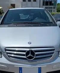 Mercedes b200 cdi sport 140cv automatic pelle xeno Mercedes b200 cdi sport 140cv automatic pelle xeno