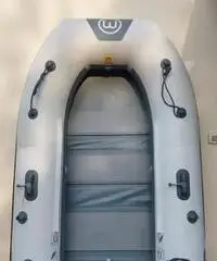 Tender con motore Tender con motore