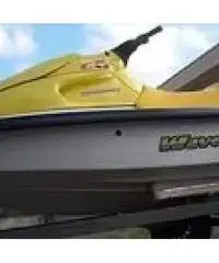 Moto d'acqua yamaha xl700 waverunner Moto d'acqua yamaha xl700 waverunner
