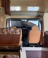 Camper usato mansardato Laika Ecovip 3 Camper usato mansardato Laika Ecovip 3