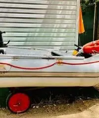 Gommone cm 280 motore e carrellino Gommone cm 280 motore e carrellino