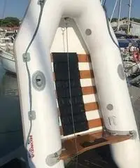 Tender Dolphin 200 Tender Dolphin 200