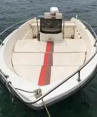 Barca a motore Barca a motore