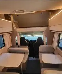 Camper mansardato 7 posti viaggio letto Camper mansardato 7 posti viaggio letto