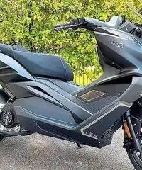 New Kawasaki KL BRERA 300 cc-mot. piaggio LC New Kawasaki KL BRERA 300 cc-mot. piaggio LC