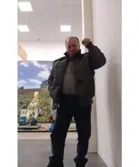 Cerco gente x compagnia Cerco gente x compagnia