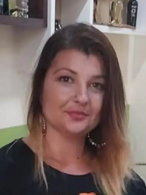 Banconiera, commessa alimentare, salumiera, cassie Banconiera, commessa alimentare, salumiera, cassie
