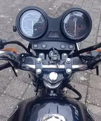 Moto Yamaha YBR 125 Moto Yamaha YBR 125