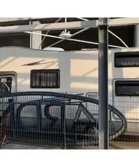 Gazebo copertura per camper 6x8 senza telo Gazebo copertura per camper 6x8 senza telo